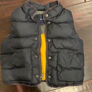 Baby gap 3T vests